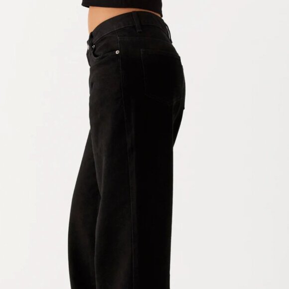 Peppermayo Exclusive - Keanna Low Rise Denim Jeans - Black - Picture 6 of 6